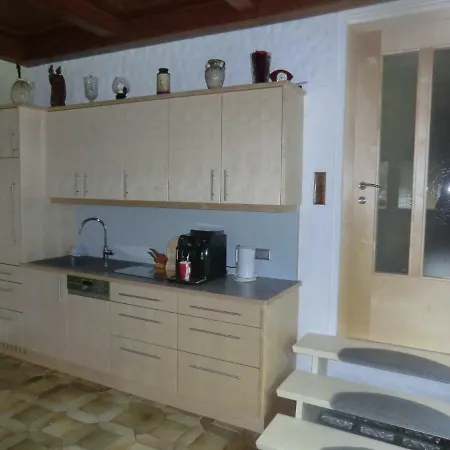 Haus Bidner Homestay *